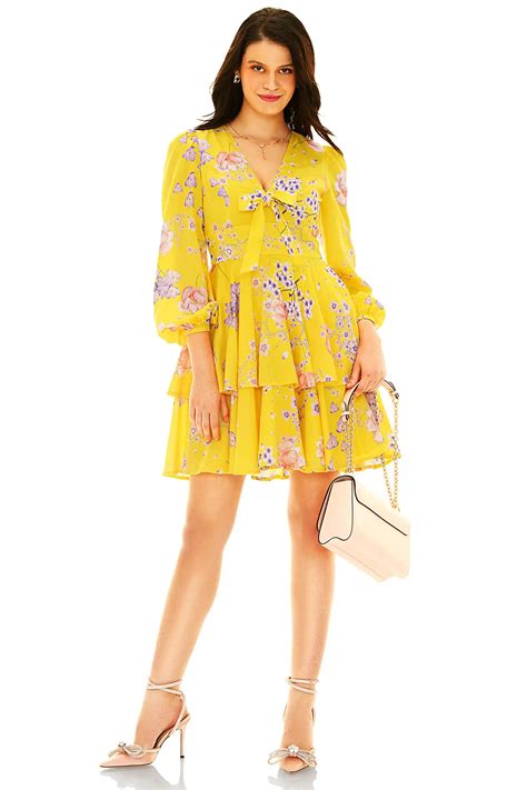 What Color Dress Suits Your Skin Tone? Complete Guide 2026