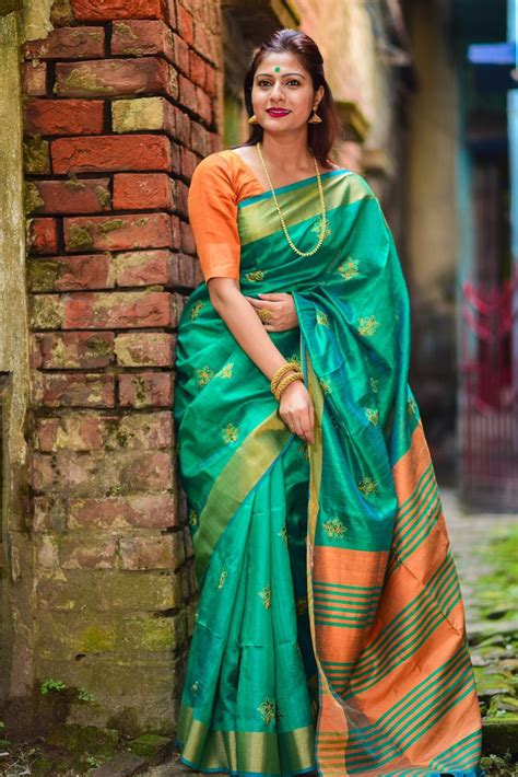 Gorgeous Green Banglori Raw Silk Saree – Fashionous