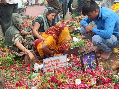 In Patan, the people of the deity-worshipping community went to the ...