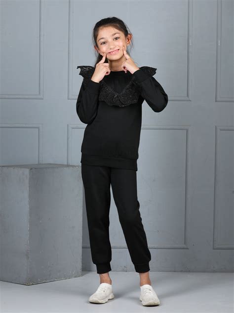 Cutiekins Girls Solid Embellished Cozy Fleece Tracksuit -Black