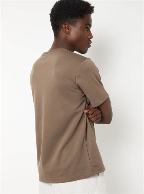 Buy Men Premium Soft Touch Crew Neck T-shirt Online at just Rs. 399.0 ...