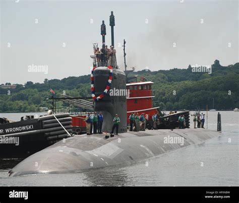 Uss new hampshire ssn 778 hi-res stock photography and images - Alamy