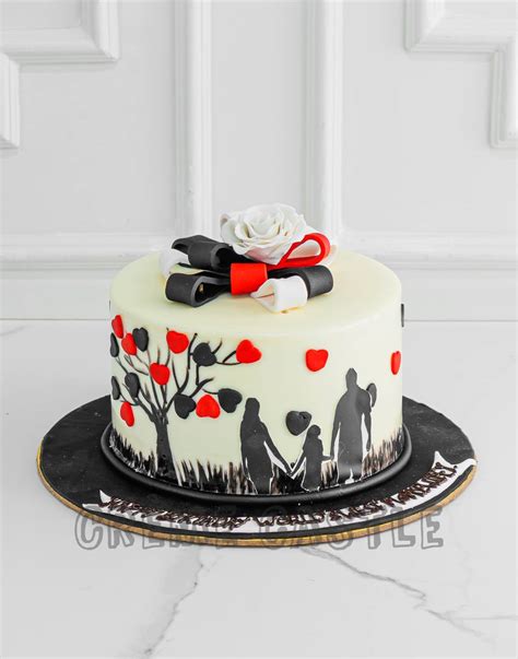 Family Bow Cake – Creme Castle