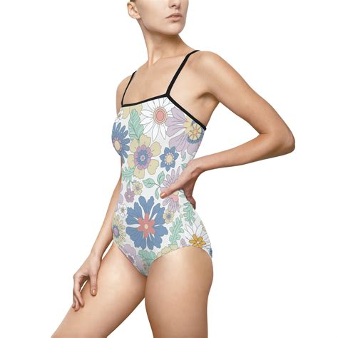 Bathing Suits 的图像结果