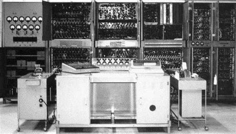 Old Photos of the First Generation of Computers ~ Vintage Everyday