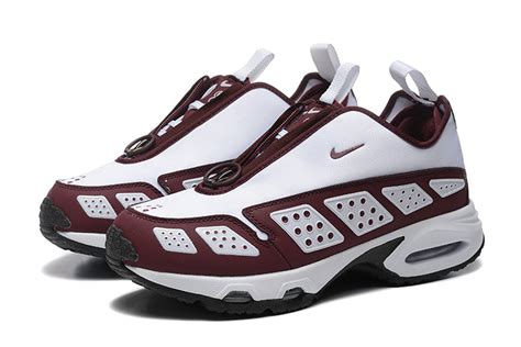 NikeMens Air Max Sunder - Night Maroon