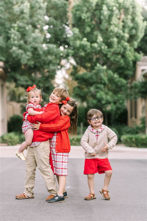 Best Places for Matching Christmas Outfits | Elisabeth McKnight