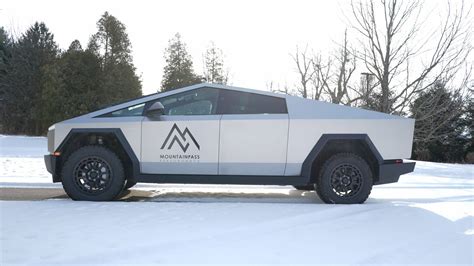 Tesla Cybertruck Lift Kit/Lowering/Leveling Kit