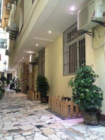 CHUAN CHENG HOLIDAY HOTEL (Jiuzhaigou County) - Resort Reviews & Photos ...