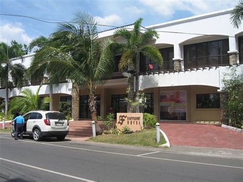 BAYFRONT HOTEL SUBIC (Subic Bay Freeport Zone) - Hotel Reviews, Photos ...