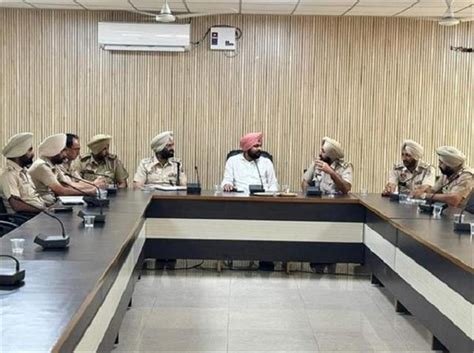 फिरौती न मिलने पर फायरिंग का मामला : पुलिस ने 11 संदिग्धों को किया ...