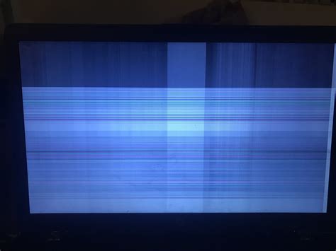Laptop screen flashing green/pink lines. : r/techsupport