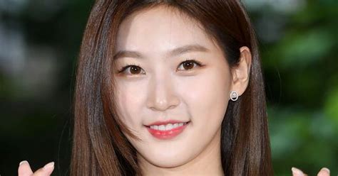 Kim Sae-ron's mother shares heartfelt letter expressing regret and ...