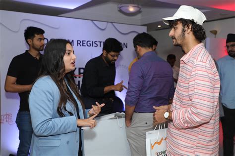 Learn, network and grow by attending Amazon Global Selling events
