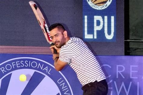 MS Dhoni At Trailer Launch: Won't Retire Anytime Soon