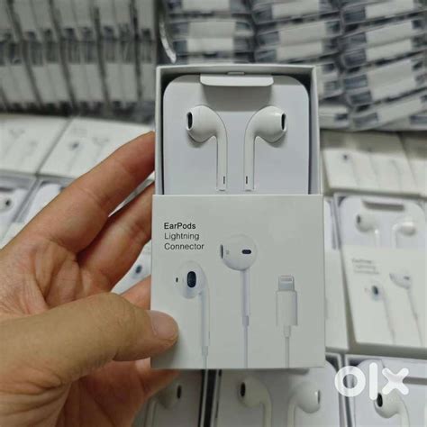 Iphone Lighting Headset 100% original available now - Mobile Phones ...