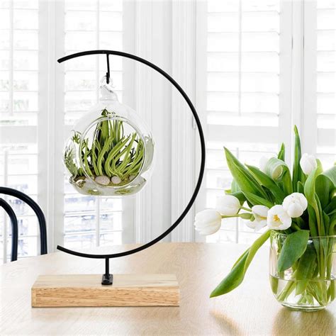 Metal Display Stand – Ecofynd