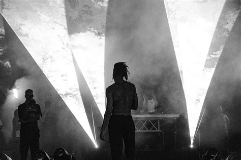 NLE Choppa - Istanbul Concert on Behance