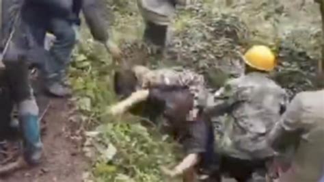 村民挖笋时与山林承包方起冲突，多人受伤，警方已介入-千里眼视频-搜狐视频