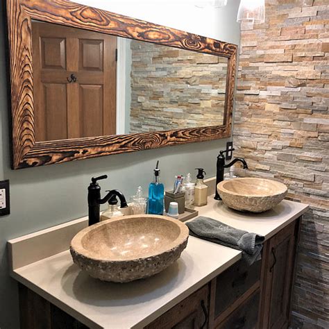 Rustic Bathroom Vanity With Mirrors – Rispa