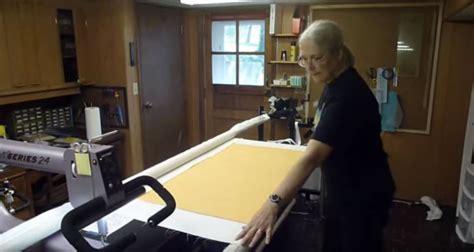 Long Arm Quilting Tutorials Beginners 的图像结果