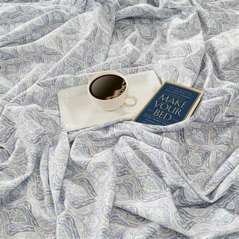 Buy SWAYAM Persian Liquid 250TC Printed 3Pcs Super King Bedsheet Set ...