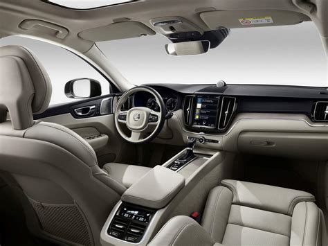 Novo Volvo XC60 2018: fotos e especificações oficiais