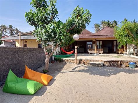 BALE GERUPUK (Sengkol) - Specialty Hotel Reviews & Photos - Tripadvisor
