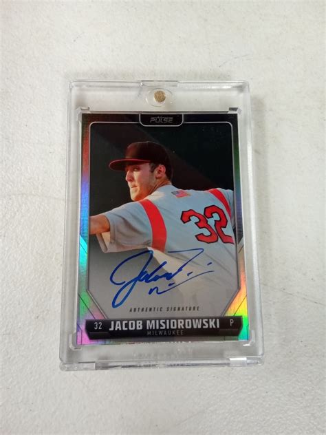 Wise Owl Auctions St Francis/SM | South Milwaukee WI