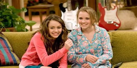 Watch Hannah Montana S2 E3 - You Are So Sue-Able to Me on Hotstar with ...