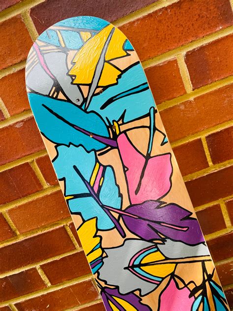 SKATEBOARD DECK Wall Art // Skateboard Bedroom Decor - Etsy
