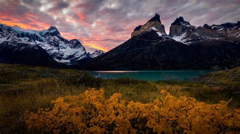 Download wallpaper autumn, mountains, lake, foliage, the bushes, pond ...