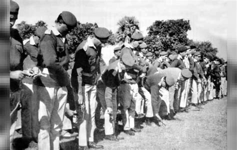 When 93,000 Pakistani soldiers surrendered before Indian Army | Zee News