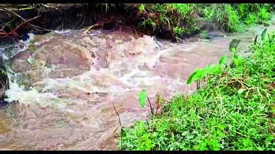 Pipeline Rupture: Pipeline Carrying Water To Kolhapur Ruptures Again ...
