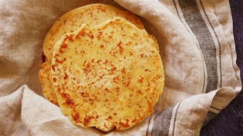 Cornmeal Soft Taco Shells Recipe - Fresco