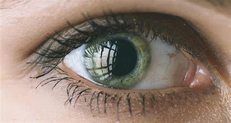 Uveitis: Causes, Symptoms & Treatment - Vue Vision Centre