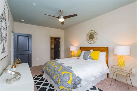 Cleo Apartments - Hoar Construction