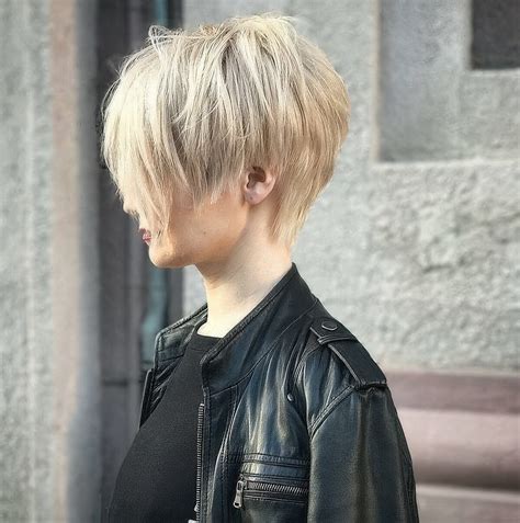29 Layered Pixie Haircuts To Try Right Now - Styleoholic