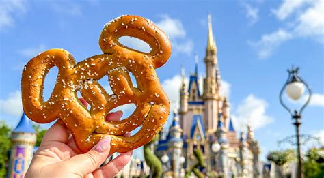 ICONIC DISNEY SNACKS: Classic Mickey Pretzel - MickeyBlog.com