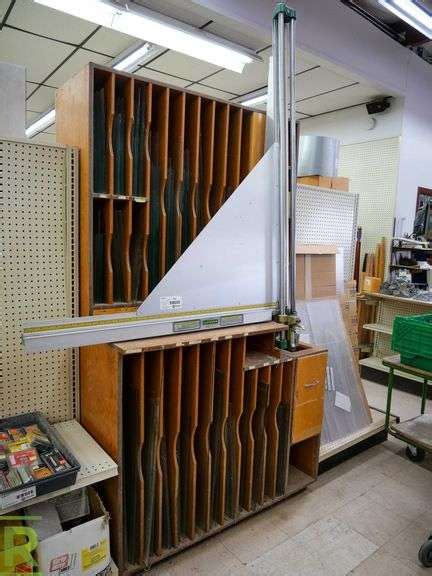 Using Old Glass Cutter Fletcher 的图像结果