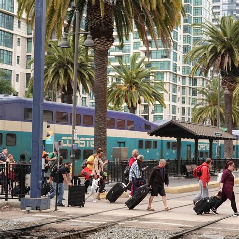 Unveiling California's Exciting New Train That's ACTUALLY Happening ...