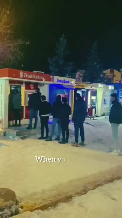 JavaScript Async/Await Coloring Meme 的图像结果