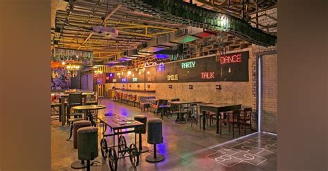 99 Bollywood Bar | LBB