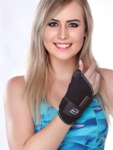 United Medicare Wrist Splint with Thumb Spica - Universal Size Finger ...