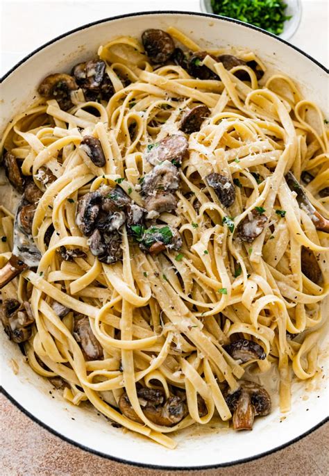 Creamy Mushroom Pasta Recipe - Cucina by Elena