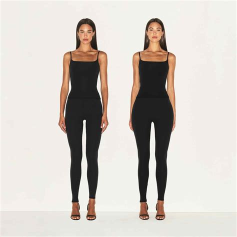 Skims Shapewear Where to Buy 的图像结果