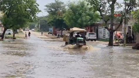 Rajasthan: "शहीद स्मारक पर जलभराव बेहद ही शर्मनाक, लोग बोले- शिकायत ...