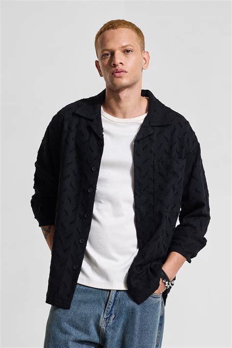 Buy Men's Black Textured Relaxed Fit Overshirt Online | Snitch – SNITCH