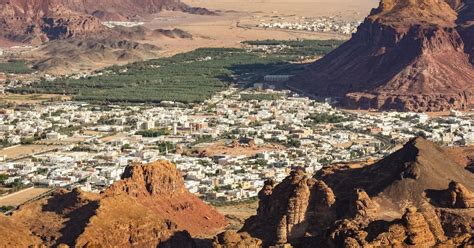 Al ‘Ulá Travel Guide | Al ‘Ulá Tourism - KAYAK