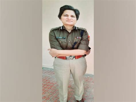 On International Women's Day, Delhi Police to celebrate contribution ...